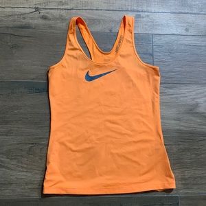 Nike Pro tank